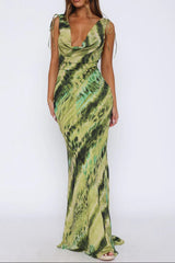 charlotte v-neck floral print maxi dress in green