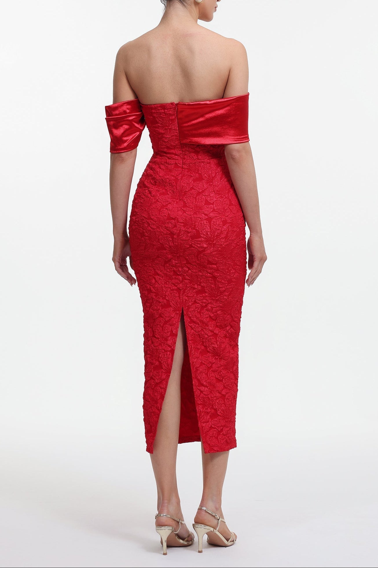 polly Contour Off-Shoulder Jacquard Floral Maxi Dress - red