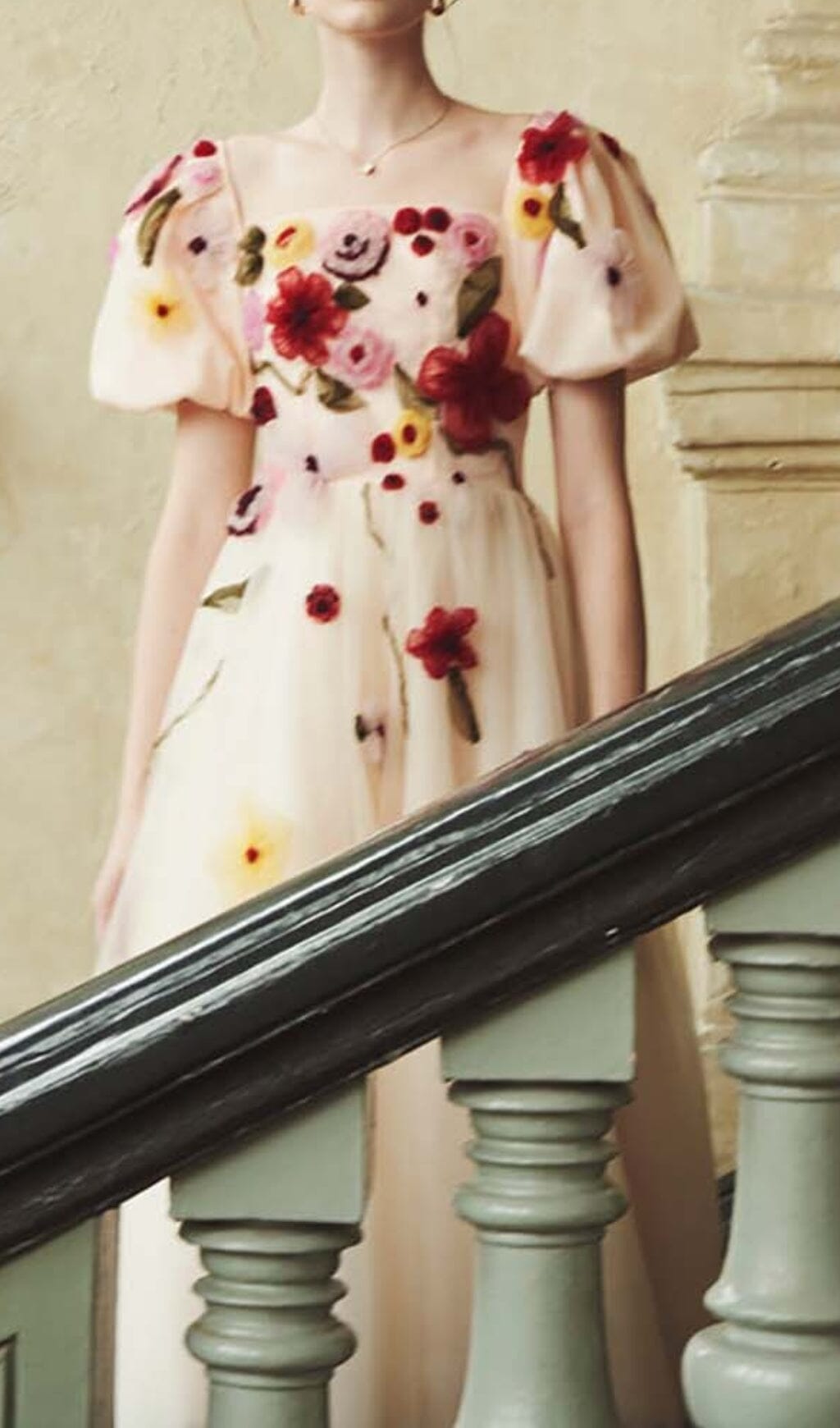 Chic Pink Floral Puff Sleeve Midi Dress