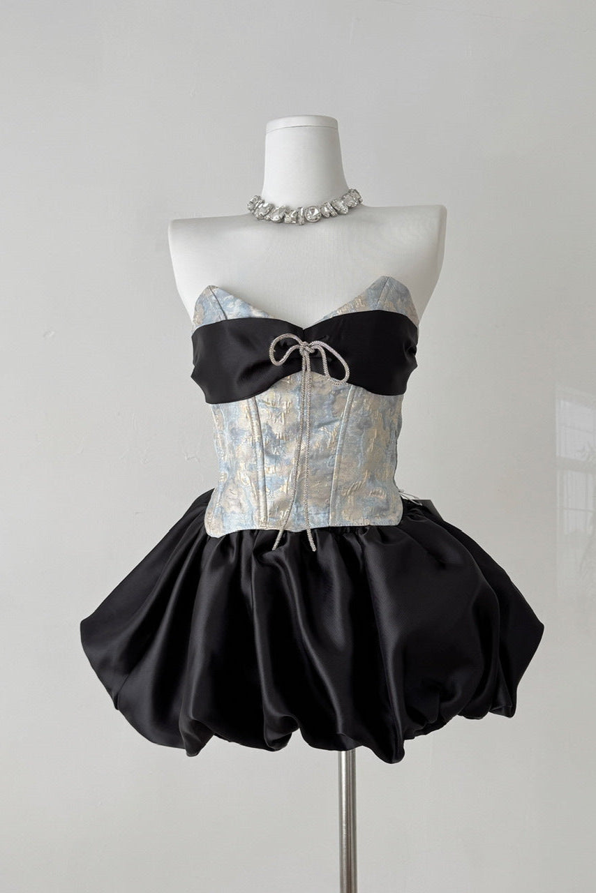 Bethari Strapless Corset Puffy Mini Dress in Classic