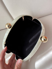 Perla | Ivory Pearl Bridal Clutch